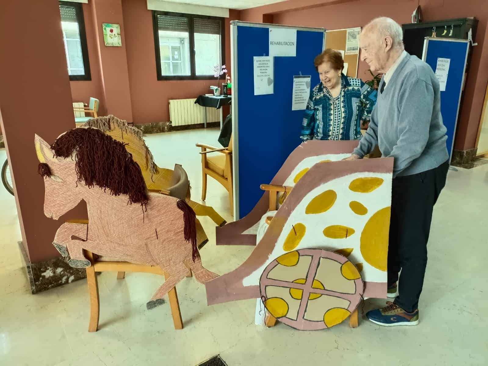 Residentes realizan preparativos para la fiesta de Carnaval de Valladolid-Riosol