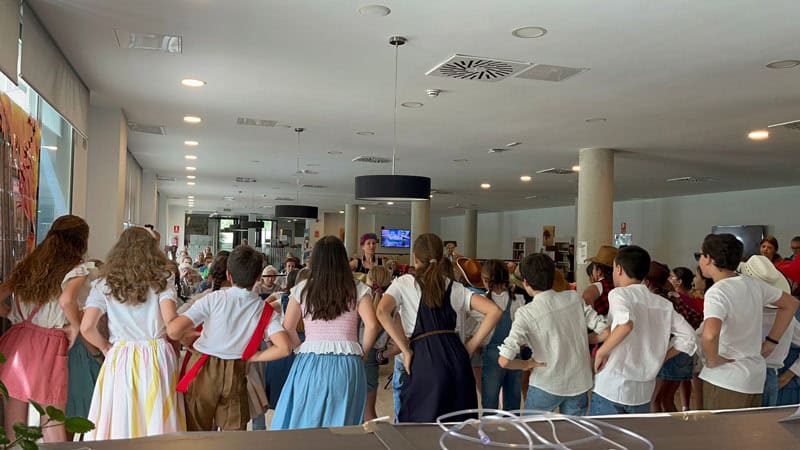 Actuación del coro de la Armada