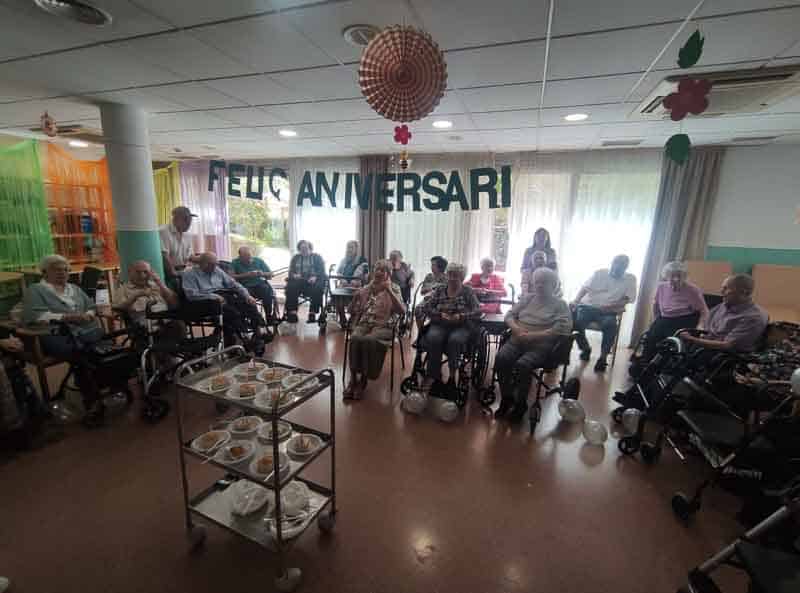 Decoración por los cumpleaños de los residentes del mes de junio
