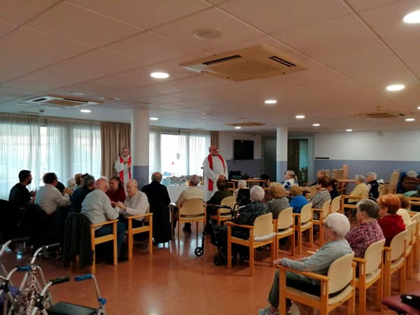 Misa mensual en Benviure