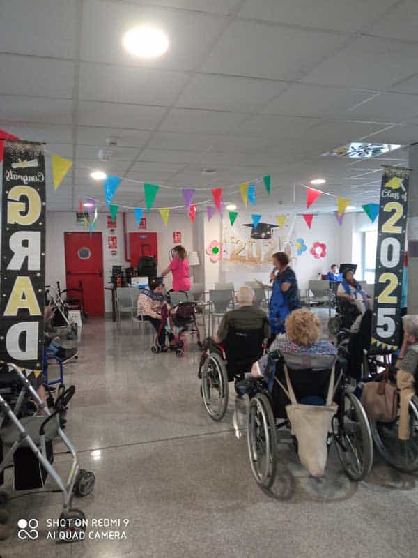 Los graduados felices el día de su graduación