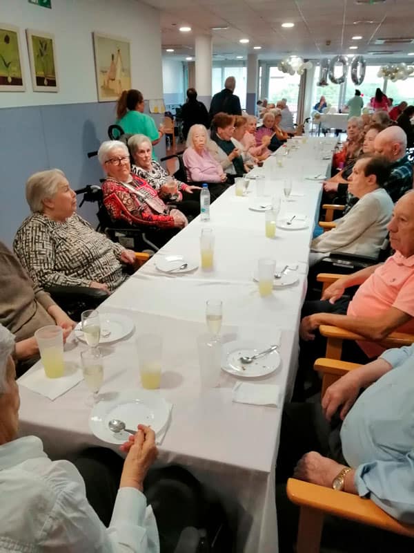 Celebración del cumpleaños de 100 años
