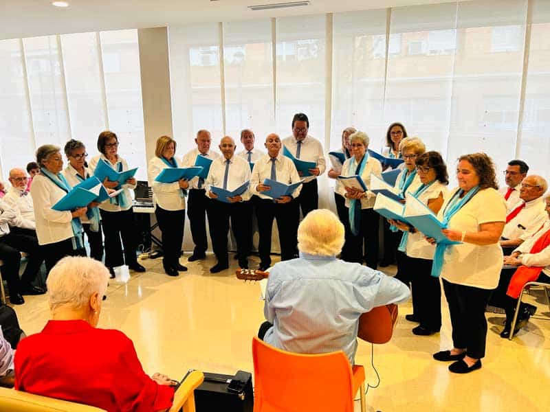 Para finalizar todas las corales tocaron juntas