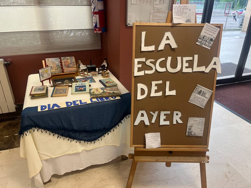 Exposición de la Escuela del Ayer