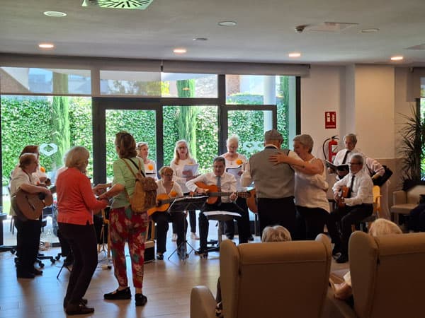 Imagen del comedor durante la celebración de San Isidro