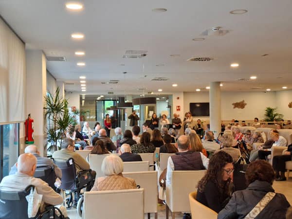 Imagen del comedor durante el concierto de Planet Music