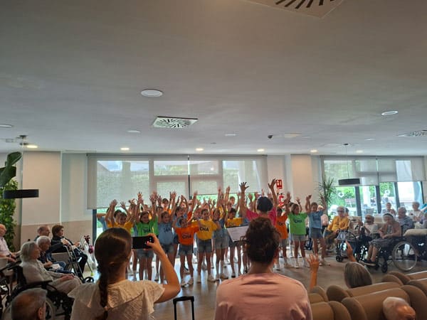 Visita del Colegio Huérfanos de la Armada