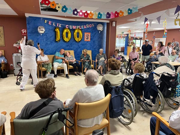 Vista del comedor en la celebración de los 100 años